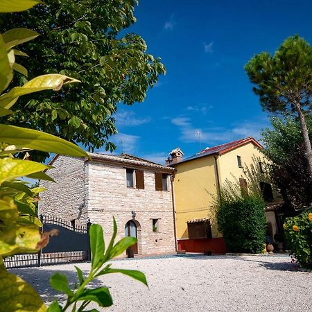 Casamenetto Vacanze Apartment Sassoferrato Exterior photo